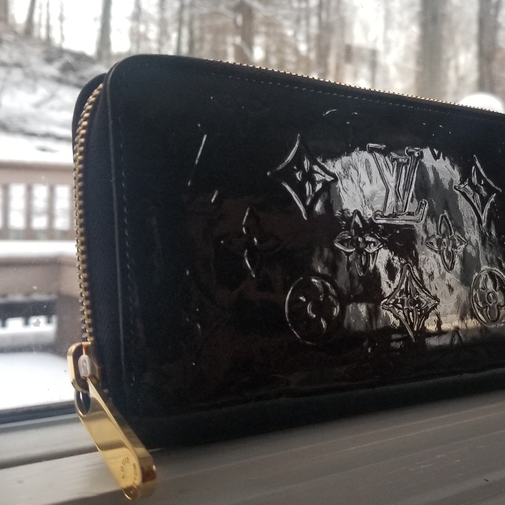 Louis Vuitton Wallet